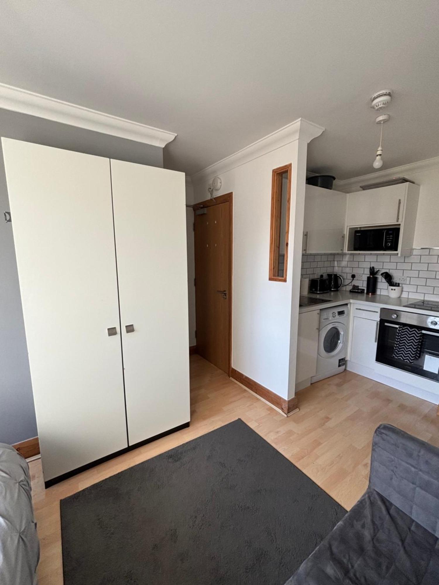 Stylish & Compact City Center Studio Apartment 7A NWI Eksteriør billede